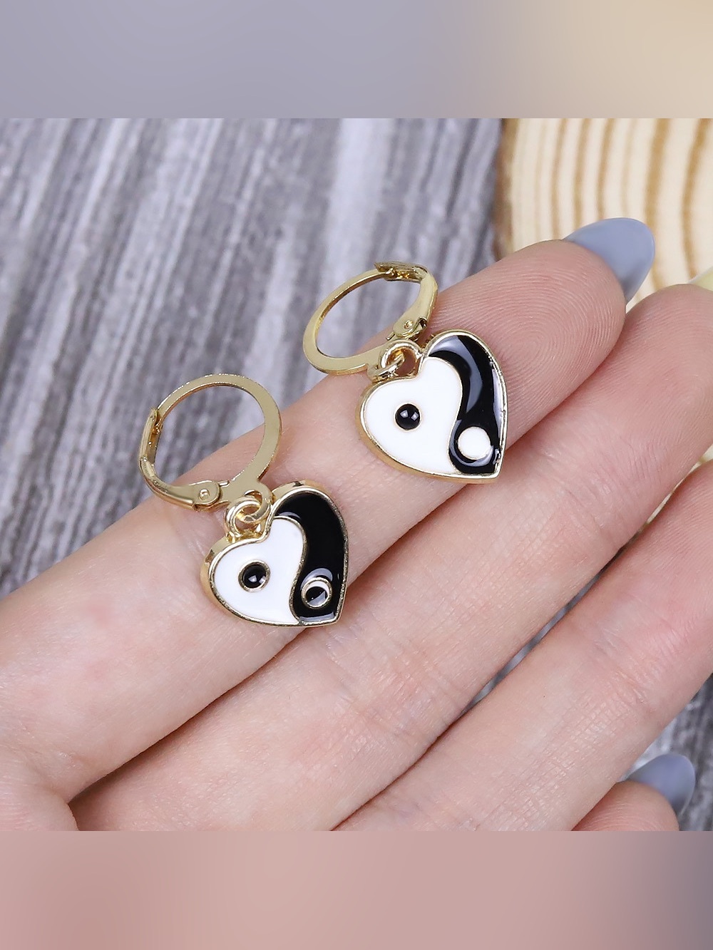Y2K Aesthetic Yin Yang Tai Chi Heart Pendant Gold Drop Earrings